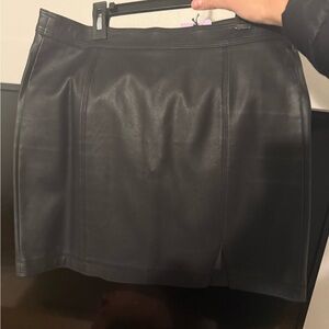 Black mini faux leather skirt
